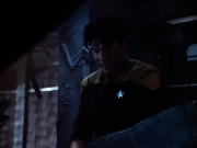 extant_StarTrek_VOY_4x08-YearOfHellPart1_03669.jpg