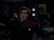 extant_StarTrek_VOY_4x08-YearOfHellPart1_03720.jpg