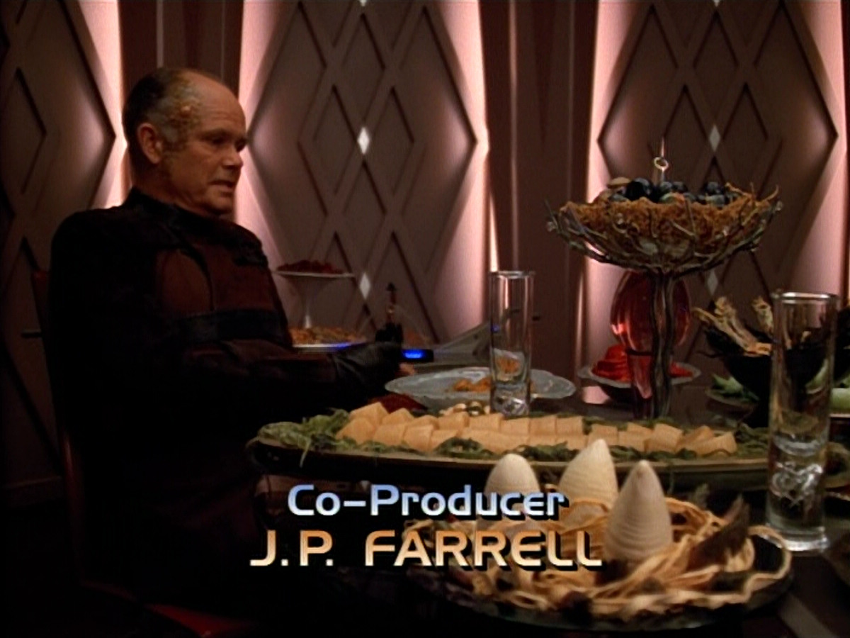 extant_StarTrek_VOY_4x09-YearOfHellPart2_00488.jpg
