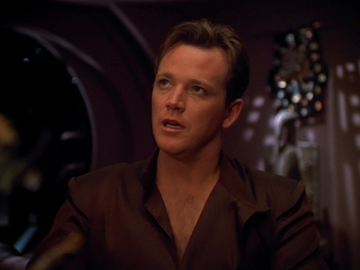 extant_StarTrek_VOY_4x09-YearOfHellPart2_00583.jpg