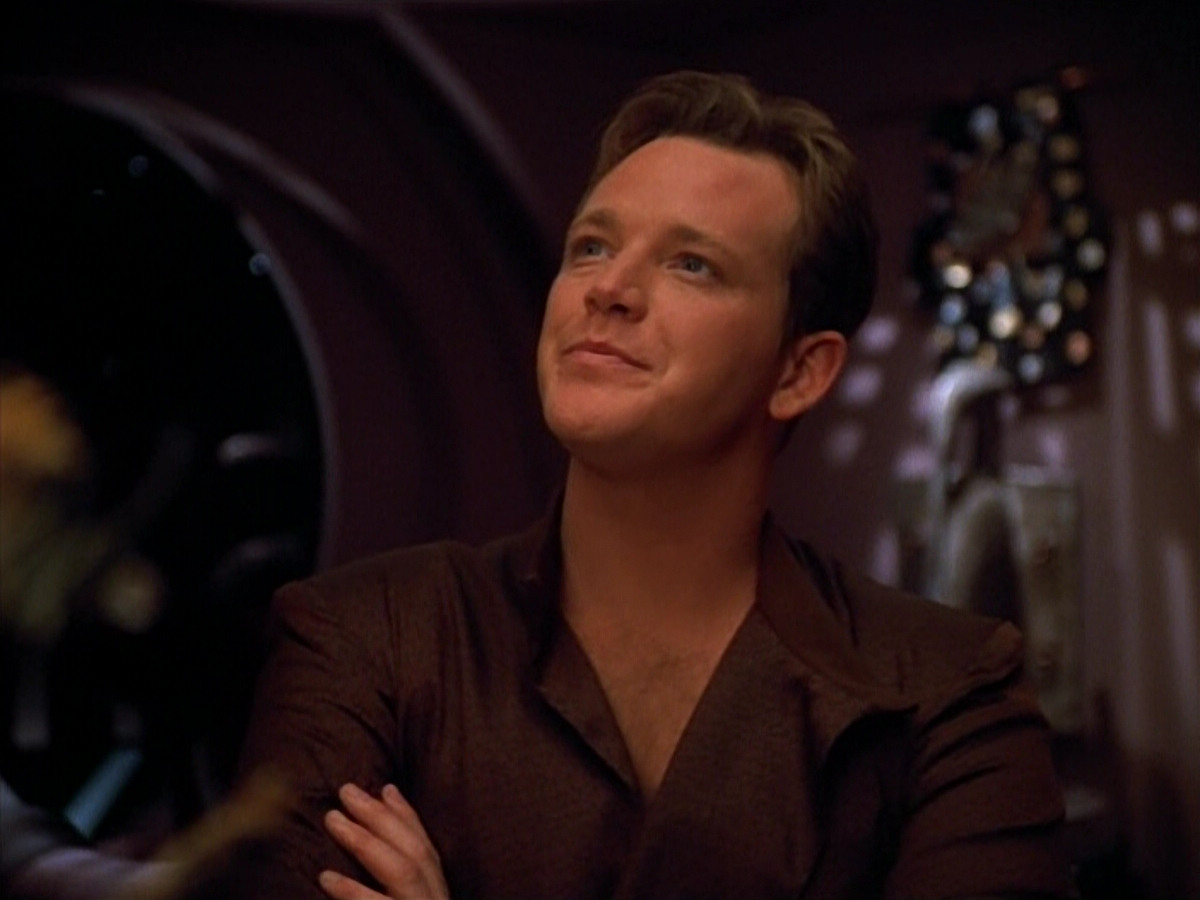 extant_StarTrek_VOY_4x09-YearOfHellPart2_00585.jpg