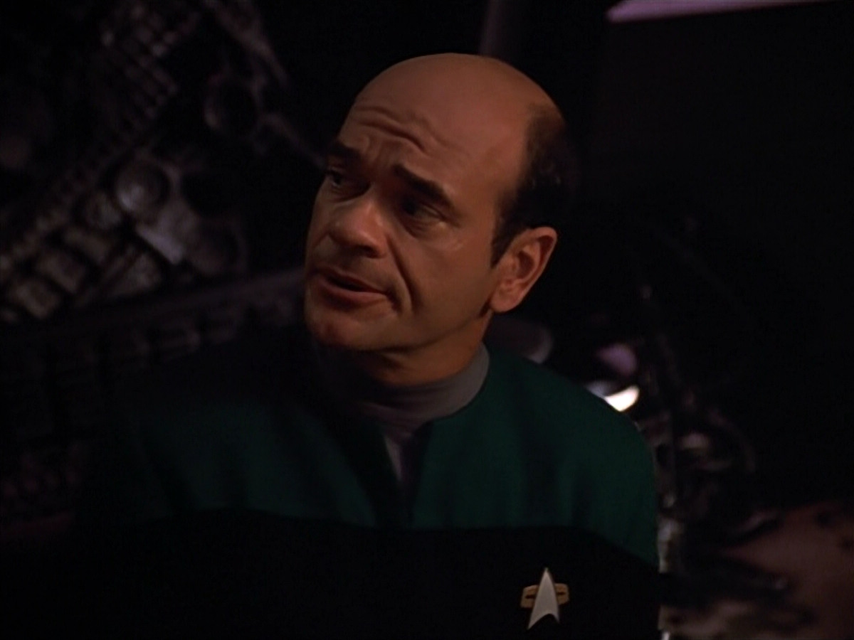 extant_StarTrek_VOY_4x09-YearOfHellPart2_01008.jpg