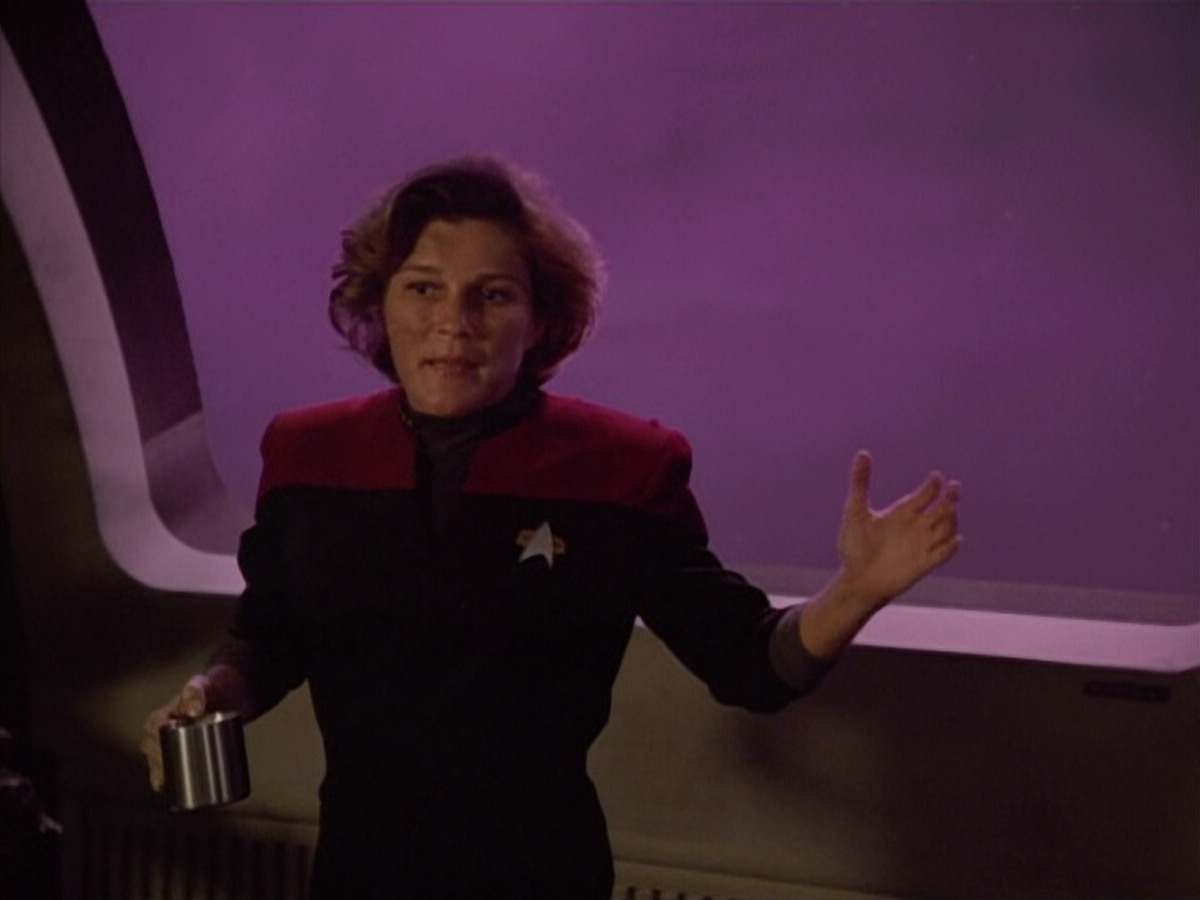 extant_StarTrek_VOY_4x09-YearOfHellPart2_01048.jpg