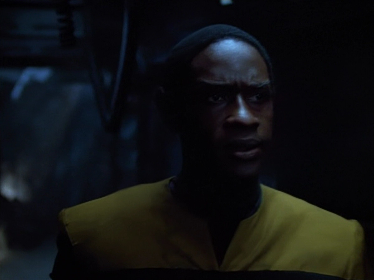 extant_StarTrek_VOY_4x09-YearOfHellPart2_01140.jpg