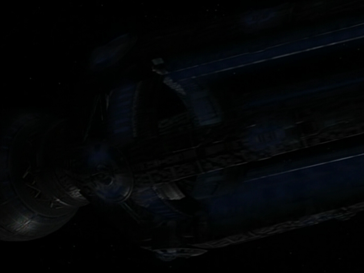 extant_StarTrek_VOY_4x09-YearOfHellPart2_01156.jpg