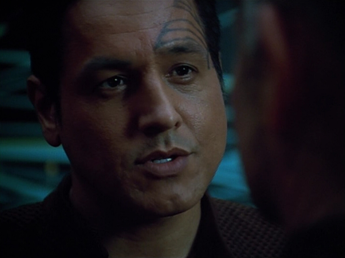 extant_StarTrek_VOY_4x09-YearOfHellPart2_01441.jpg