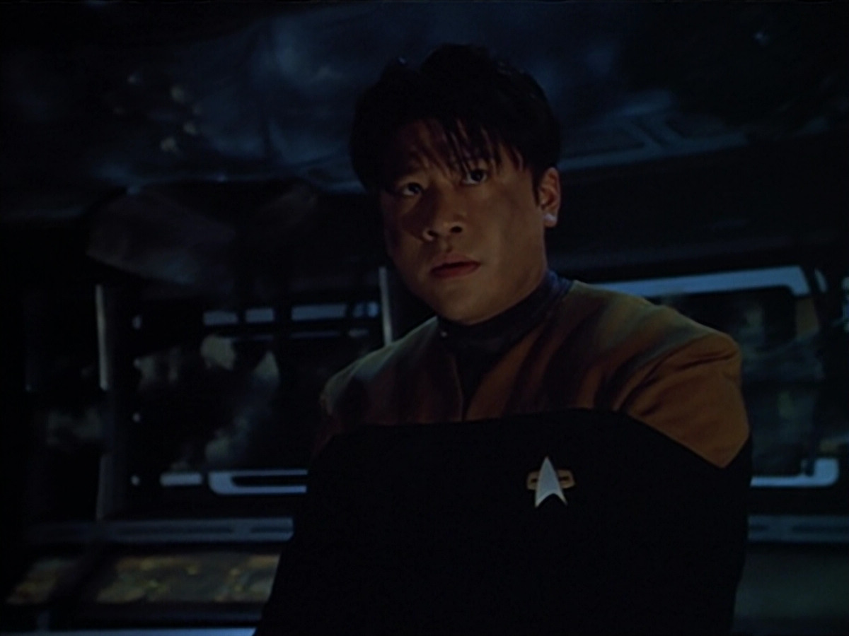 extant_StarTrek_VOY_4x09-YearOfHellPart2_01551.jpg