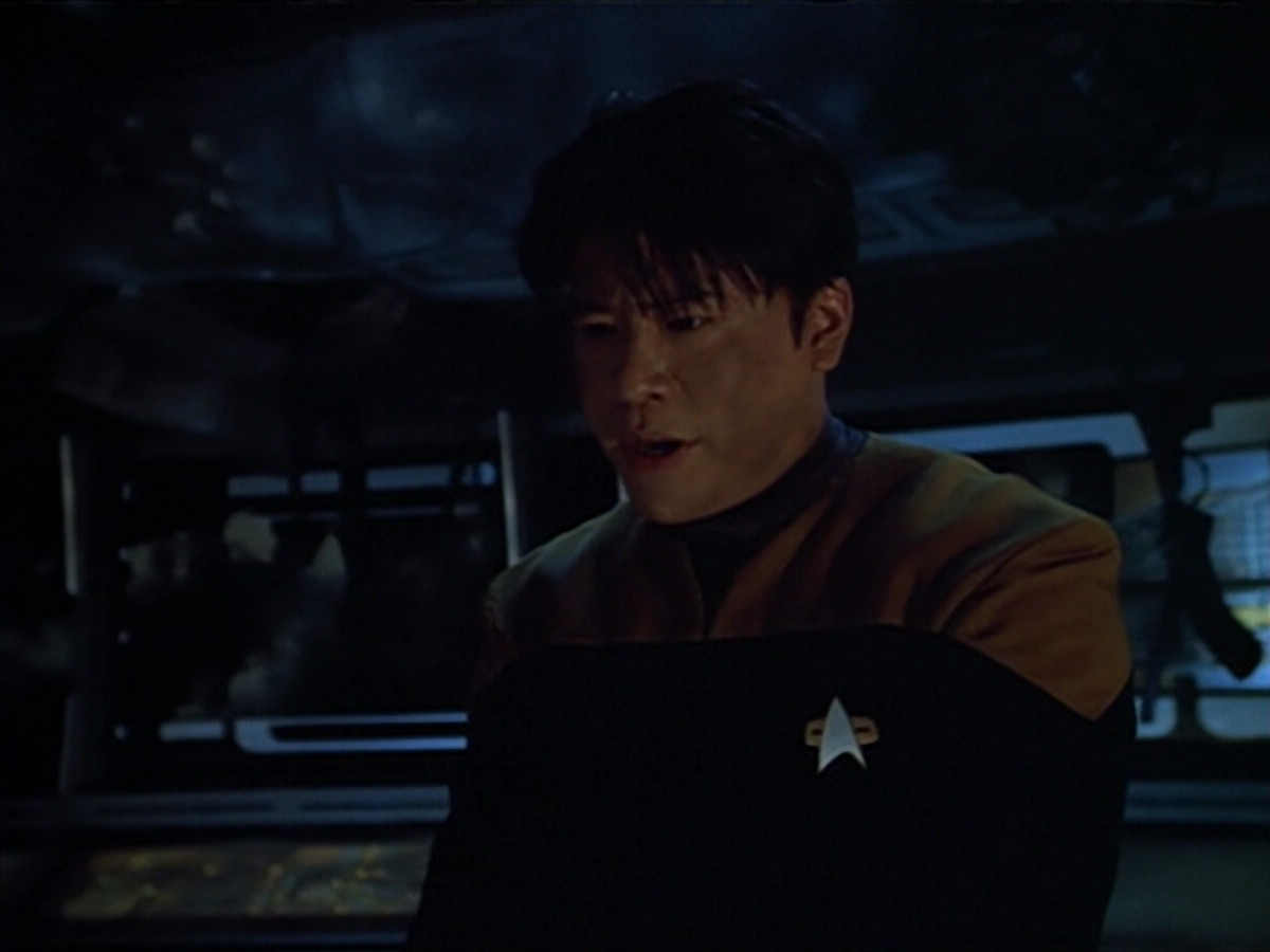 extant_StarTrek_VOY_4x09-YearOfHellPart2_01552.jpg