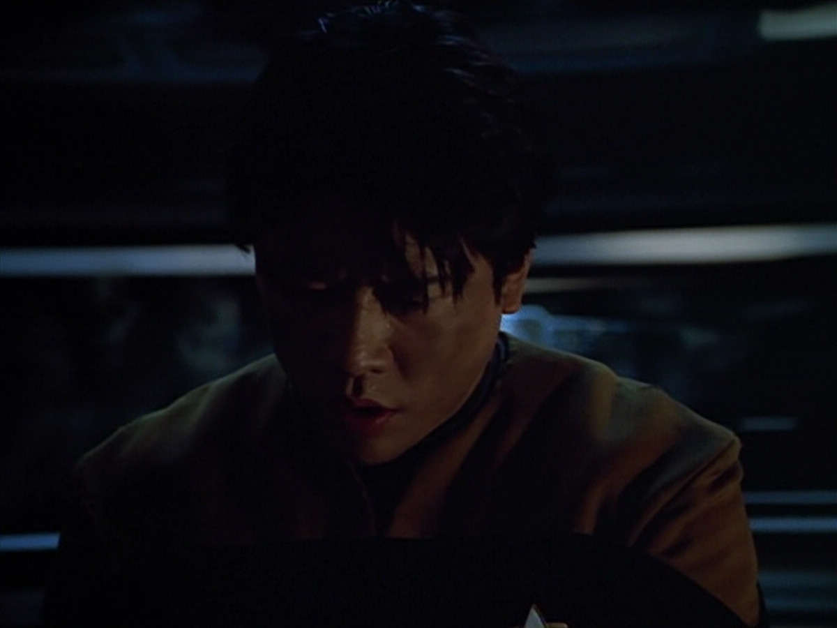 extant_StarTrek_VOY_4x09-YearOfHellPart2_01601.jpg