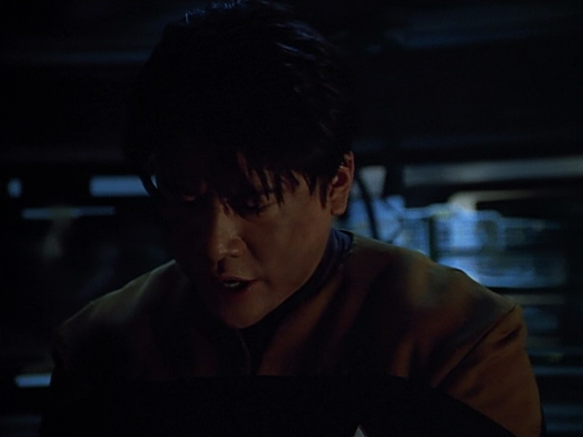 extant_StarTrek_VOY_4x09-YearOfHellPart2_01603.jpg
