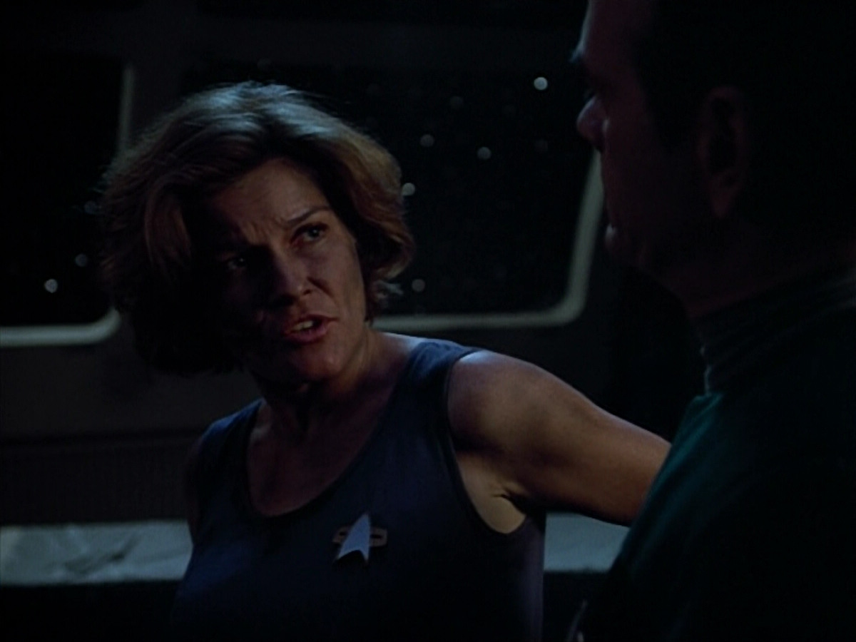 extant_StarTrek_VOY_4x09-YearOfHellPart2_01733.jpg