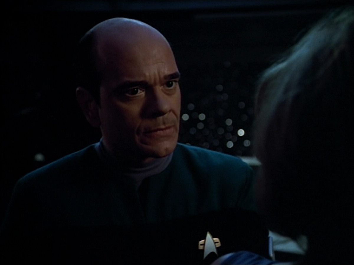 extant_StarTrek_VOY_4x09-YearOfHellPart2_01782.jpg