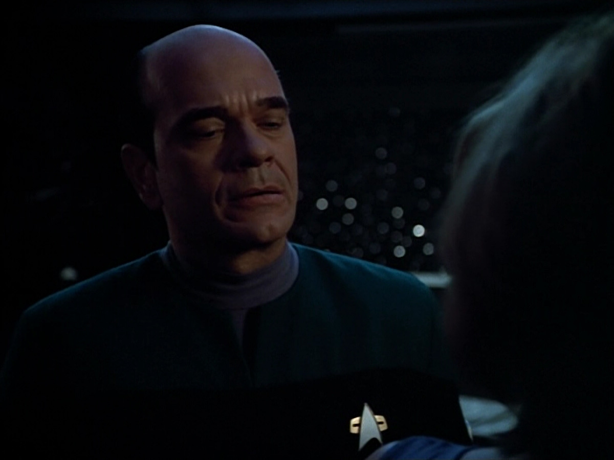 extant_StarTrek_VOY_4x09-YearOfHellPart2_01784.jpg