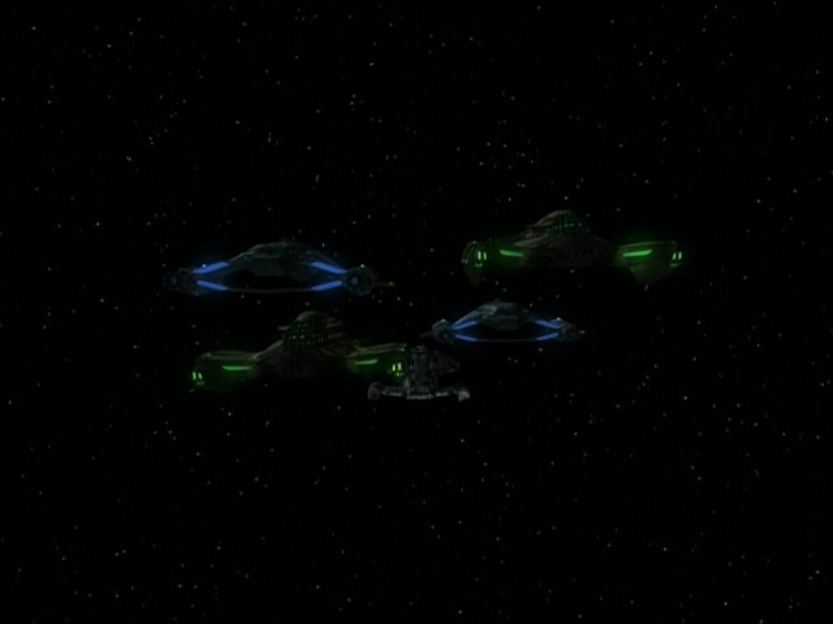 extant_StarTrek_VOY_4x09-YearOfHellPart2_02849.jpg