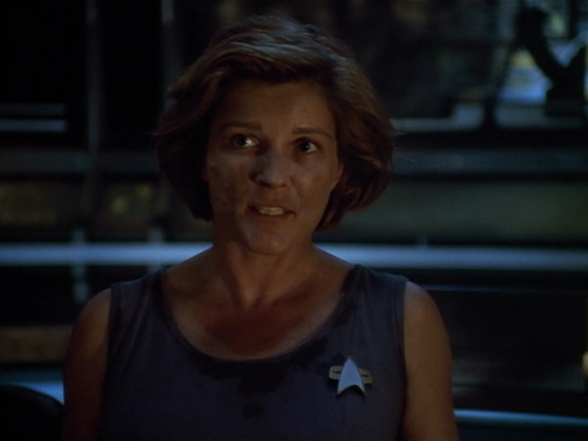 extant_StarTrek_VOY_4x09-YearOfHellPart2_02921.jpg