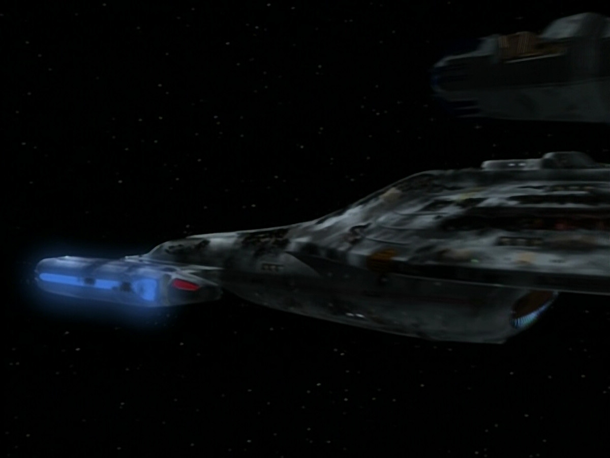 extant_StarTrek_VOY_4x09-YearOfHellPart2_03216.jpg