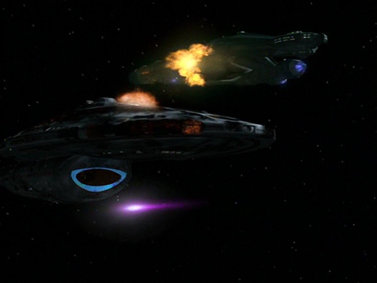 extant_StarTrek_VOY_4x09-YearOfHellPart2_03489.jpg
