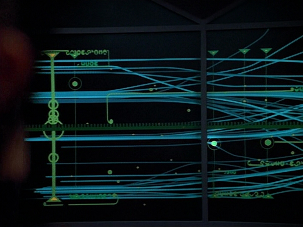 extant_StarTrek_VOY_4x09-YearOfHellPart2_03552.jpg
