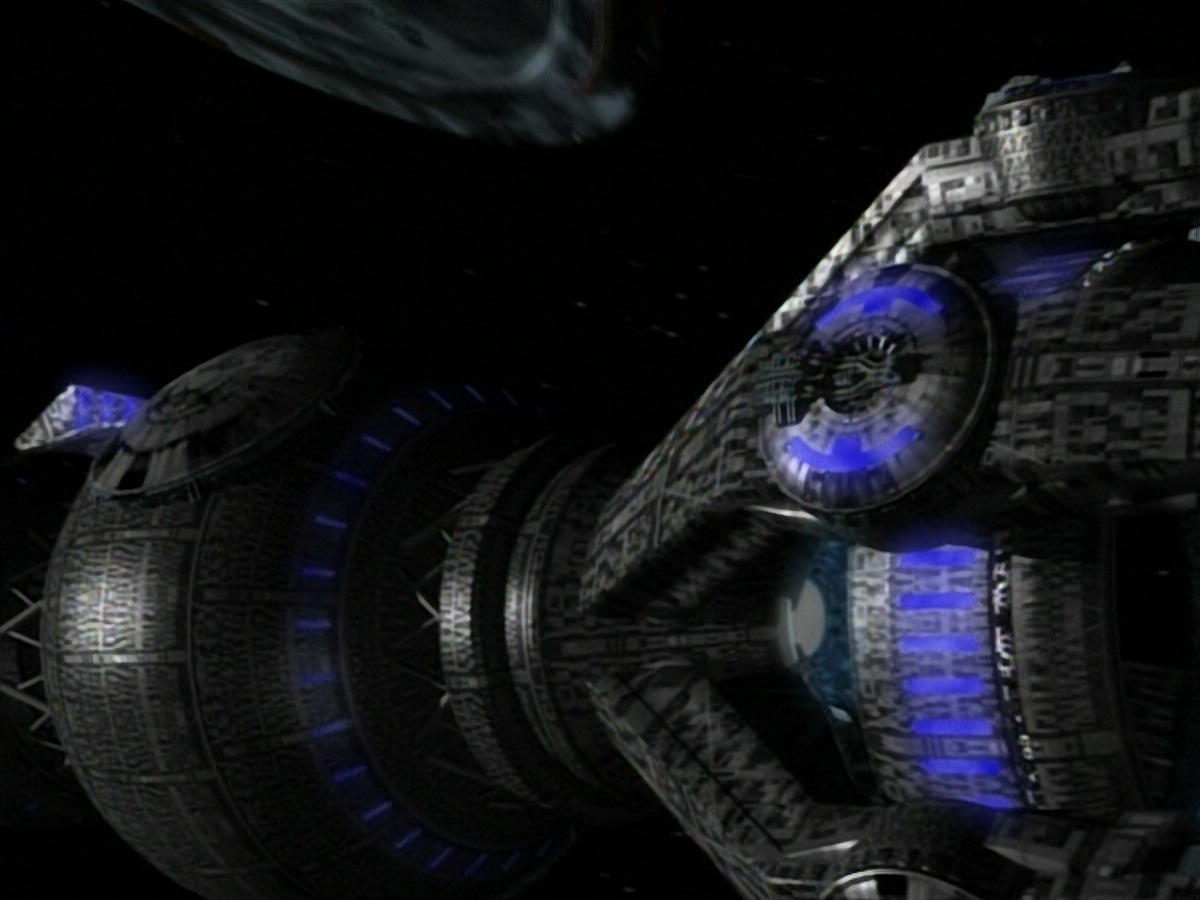extant_StarTrek_VOY_4x09-YearOfHellPart2_03610.jpg