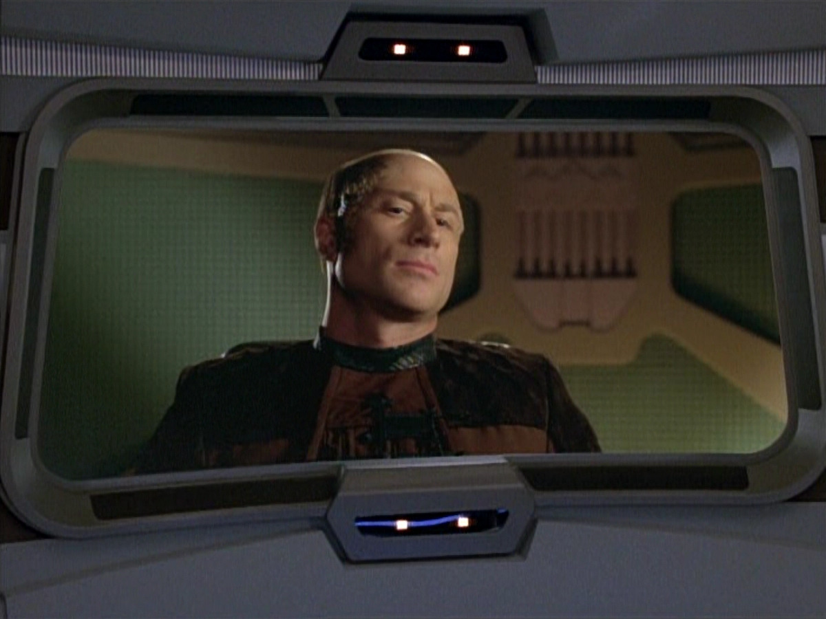 extant_StarTrek_VOY_4x09-YearOfHellPart2_03712.jpg