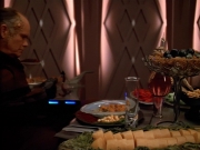 Filename=extant_StarTrek_VOY_4x09-YearOfHellPart2_00466.jpg
Filesize=184KiB
Dimensions=1200x900
Date added=Aug 31, 2019 extant_StarTrek_VOY_4x09-YearOfHellPart2_00466.jpg