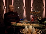 extant_StarTrek_VOY_4x09-YearOfHellPart2_00644.jpg