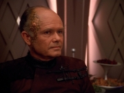 extant_StarTrek_VOY_4x09-YearOfHellPart2_00688.jpg