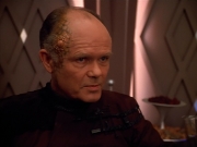 extant_StarTrek_VOY_4x09-YearOfHellPart2_00702.jpg