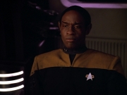 extant_StarTrek_VOY_4x09-YearOfHellPart2_00948.jpg