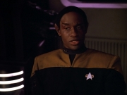 extant_StarTrek_VOY_4x09-YearOfHellPart2_00952.jpg