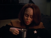 extant_StarTrek_VOY_4x09-YearOfHellPart2_00959.jpg