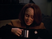 extant_StarTrek_VOY_4x09-YearOfHellPart2_00961.jpg