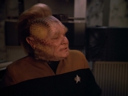 extant_StarTrek_VOY_4x09-YearOfHellPart2_00964.jpg