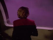 extant_StarTrek_VOY_4x09-YearOfHellPart2_01040.jpg