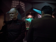 extant_StarTrek_VOY_4x09-YearOfHellPart2_01206.jpg