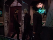 Filename=extant_StarTrek_VOY_4x09-YearOfHellPart2_01344.jpg
Filesize=152KiB
Dimensions=1200x900
Date added=Aug 31, 2019 extant_StarTrek_VOY_4x09-YearOfHellPart2_01344.jpg