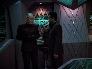 Filename=extant_StarTrek_VOY_4x09-YearOfHellPart2_01360.jpg
Filesize=176KiB
Dimensions=1200x900
Date added=Aug 31, 2019 extant_StarTrek_VOY_4x09-YearOfHellPart2_01360.jpg