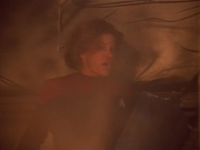 extant_StarTrek_VOY_4x09-YearOfHellPart2_01574.jpg