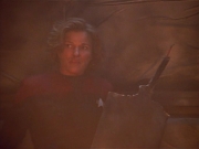 extant_StarTrek_VOY_4x09-YearOfHellPart2_01575.jpg