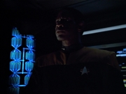 extant_StarTrek_VOY_4x09-YearOfHellPart2_01579.jpg