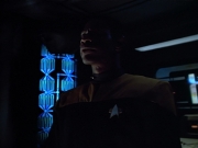 extant_StarTrek_VOY_4x09-YearOfHellPart2_01581.jpg