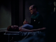 extant_StarTrek_VOY_4x09-YearOfHellPart2_01663.jpg