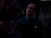 extant_StarTrek_VOY_4x09-YearOfHellPart2_01731.jpg