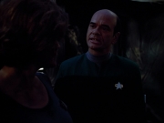 extant_StarTrek_VOY_4x09-YearOfHellPart2_01736.jpg