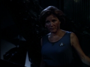 extant_StarTrek_VOY_4x09-YearOfHellPart2_01841.jpg