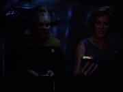 extant_StarTrek_VOY_4x09-YearOfHellPart2_01923.jpg