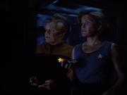 extant_StarTrek_VOY_4x09-YearOfHellPart2_01928.jpg