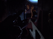 extant_StarTrek_VOY_4x09-YearOfHellPart2_01934.jpg