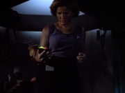 extant_StarTrek_VOY_4x09-YearOfHellPart2_01957.jpg