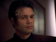 extant_StarTrek_VOY_4x09-YearOfHellPart2_02115.jpg